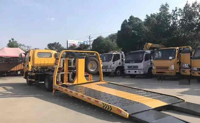 钦北区汽车中途维修案例